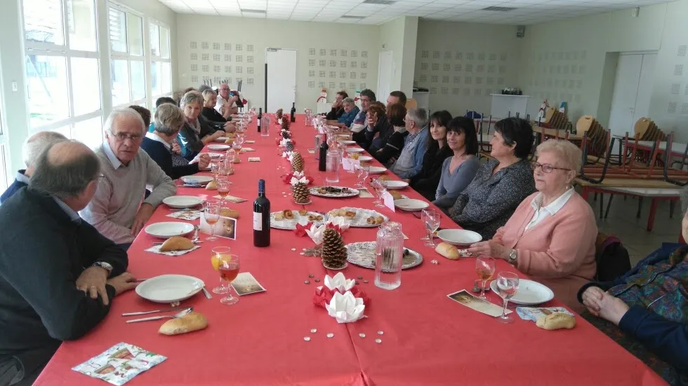 Le traditionnel repas pour les résidents de la RPA